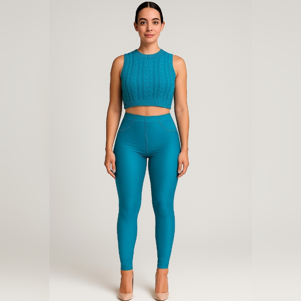 Women Shiny/ Glossy Leggings Body Shape Pants Turquoise With Stitched Design